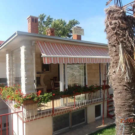 Apartment Polomcic Pula